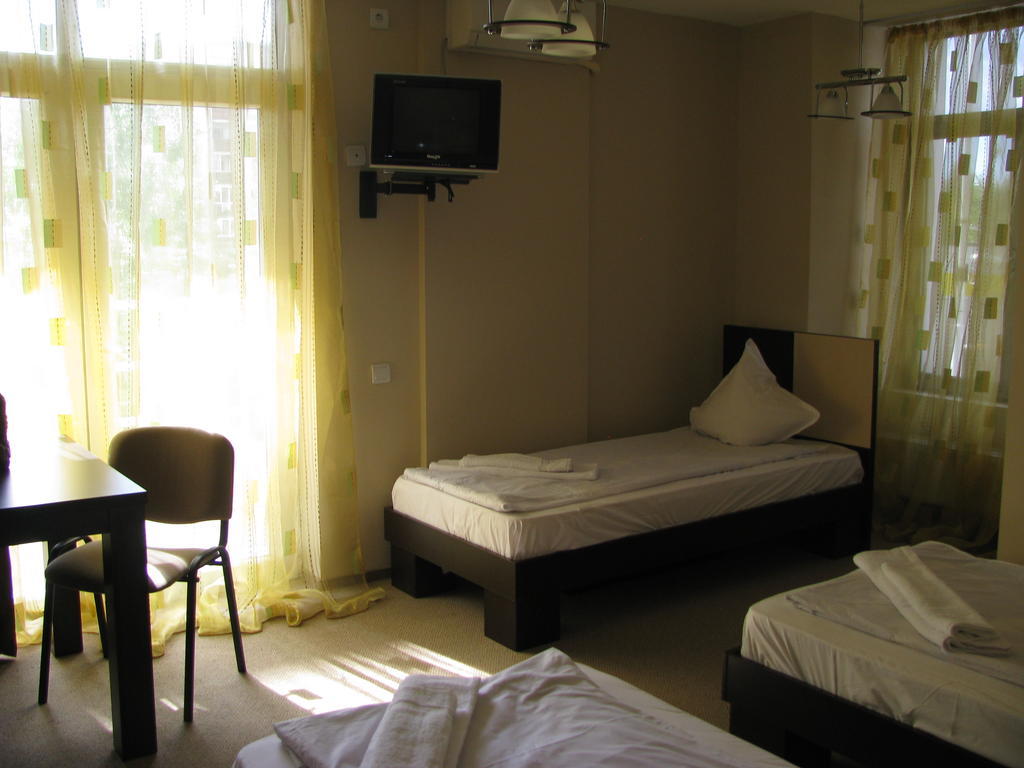 Hotel Babilon Bucureşti Phòng bức ảnh